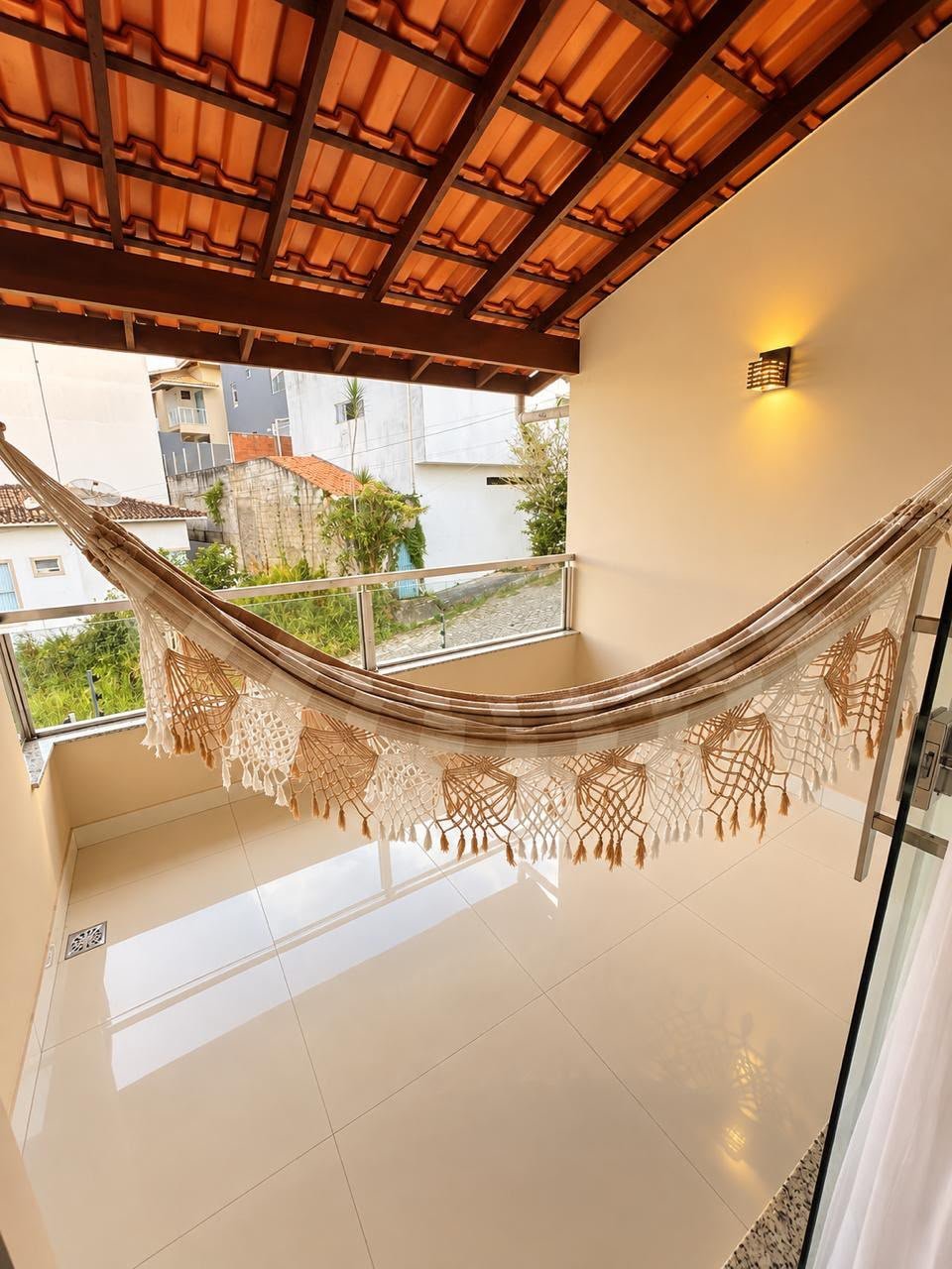 Casa com 3/4 na Maria Preta